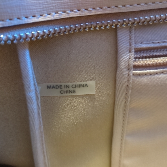 Coach Purse - Picture 4 of 8